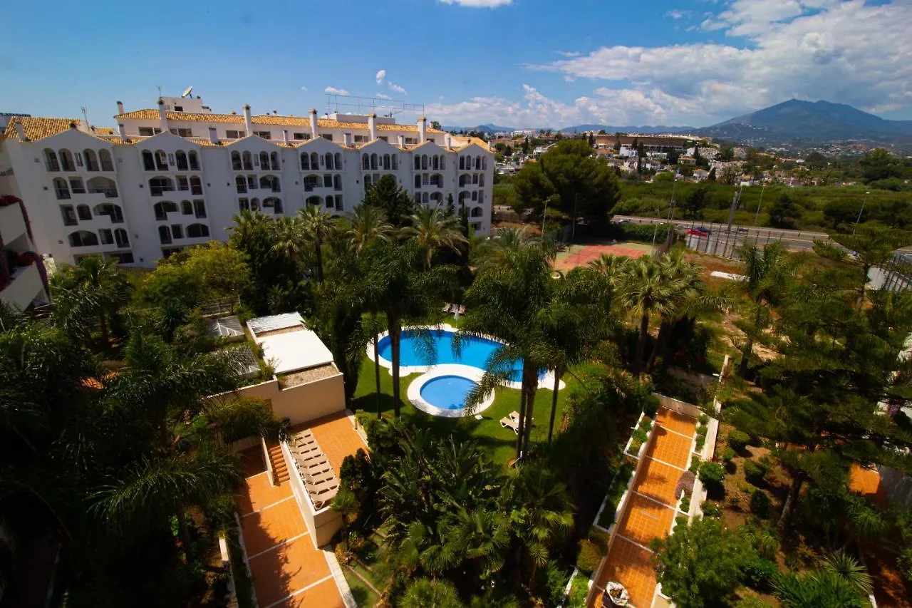 アパート Apartamento Puerto Banus マルベーリャ