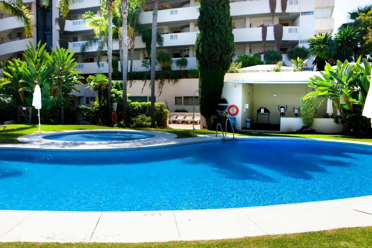 Apartamento Puerto Banus マルベーリャ アパート